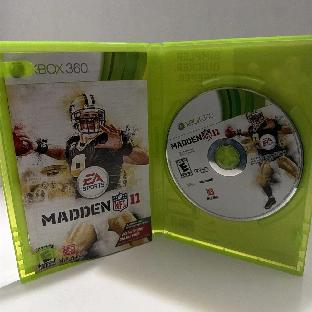 Madden NFL 11 Microsoft Xbox 360 EA Sports Football Game Drew Brees Cover CIB